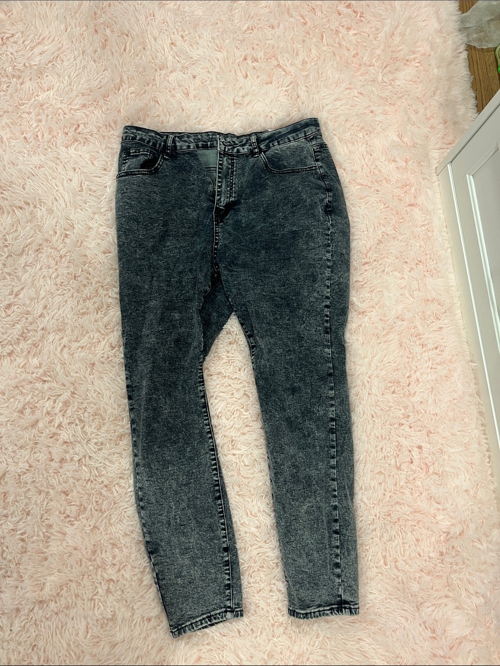 Women's High-Rise Acid Wash Black Skinny Jeans